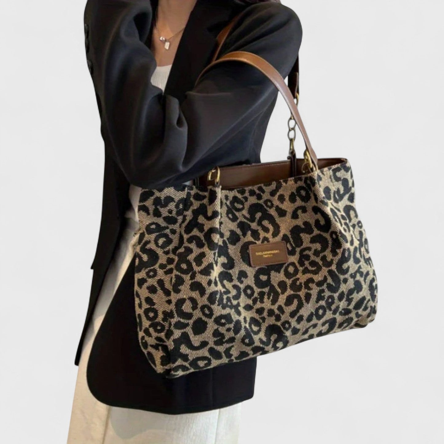 Leona Leopard Tote